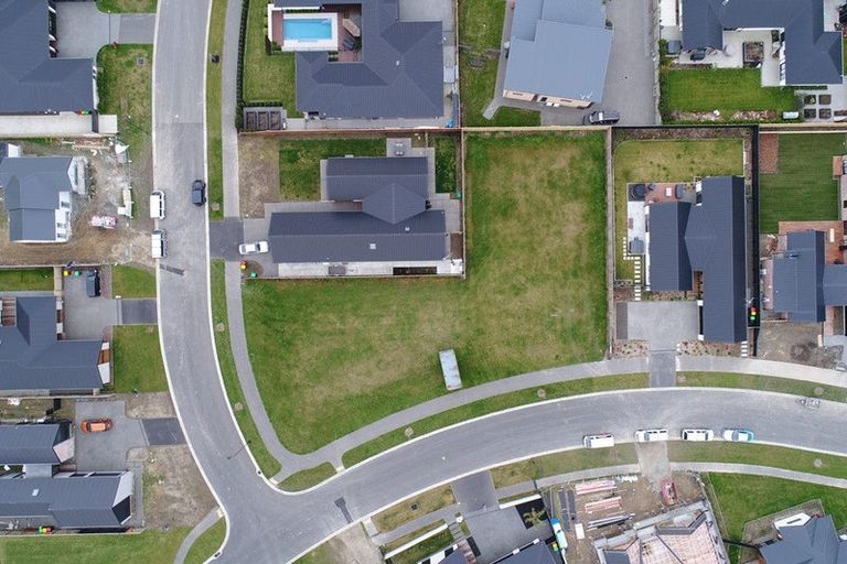 Photo of property in 2/391 Lake Road, Hauraki, Auckland, 0622