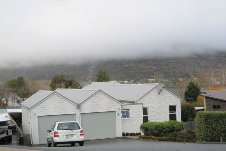 Photo of property in 5 Stewart Street, Frankton, Queenstown, 9300
