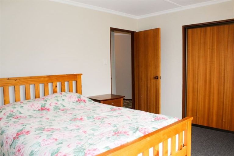 Photo of property in 12 Ferguson Street, Kurow, 9435