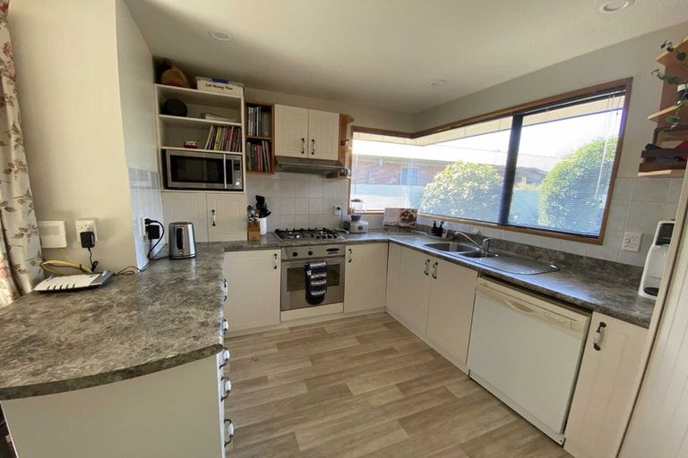 Photo of property in 57 Diamond Avenue, Spreydon, Christchurch, 8024