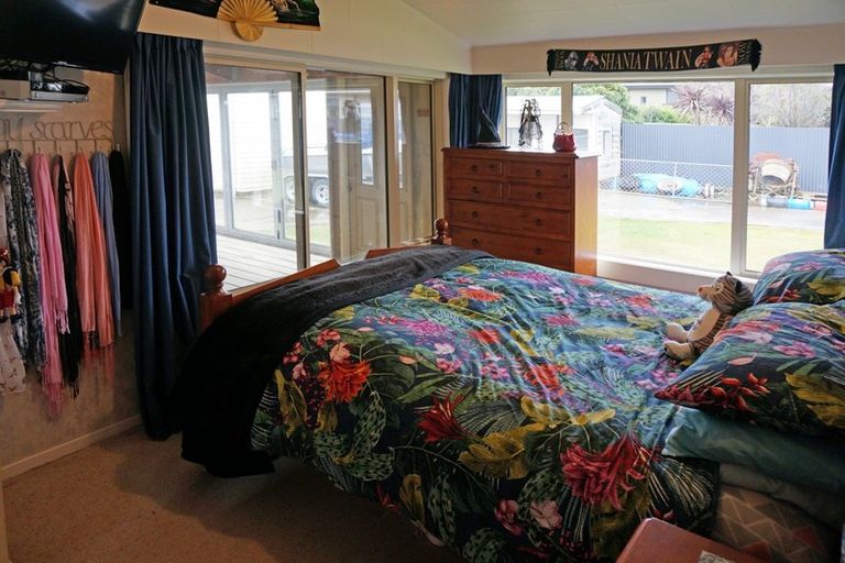 Photo of property in 28 Hensley Street, Gladstone, Invercargill, 9810