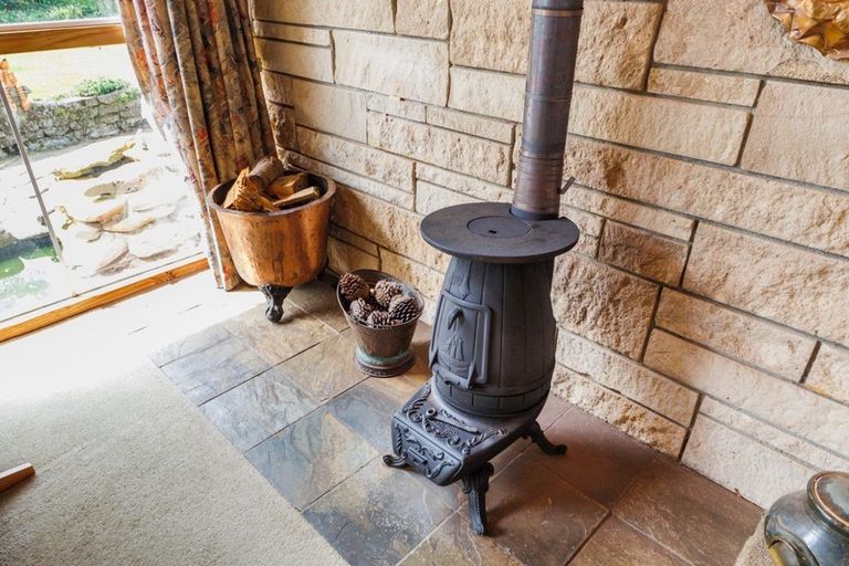 Photo of property in 109 Skerman Line, Newbury, Palmerston North, 4478