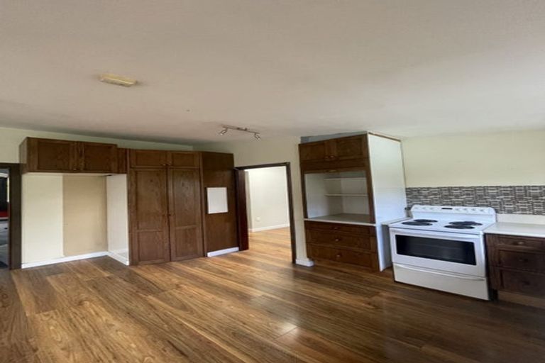 Photo of property in 12 Pannell Avenue, Wainoni, Christchurch, 8061