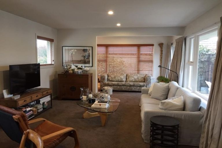 Photo of property in 26 Remuera Avenue, Cashmere, Christchurch, 8022