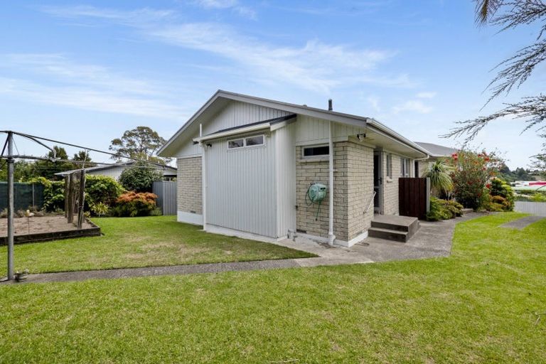 Photo of property in 18 Taratoa Street, Parkvale, Tauranga, 3112