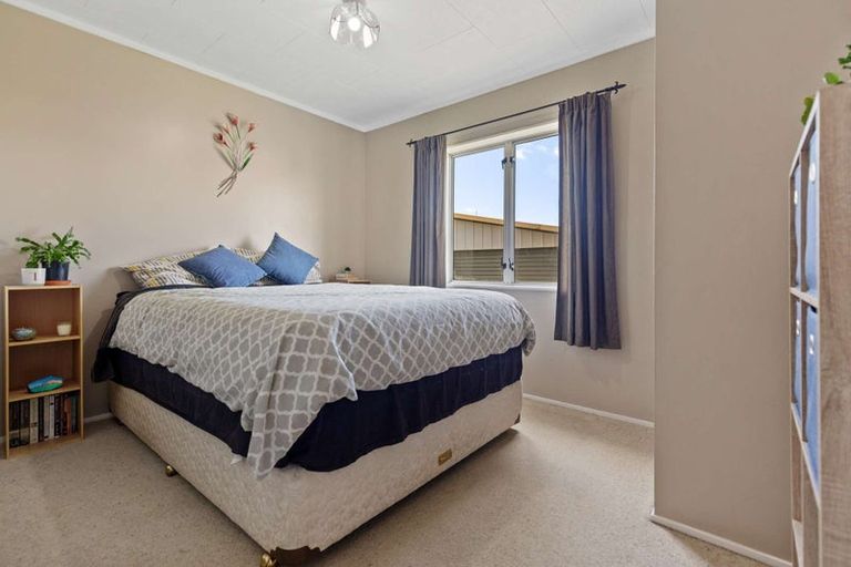 Photo of property in 86 Pohutukawa Drive, Owhata, Rotorua, 3010