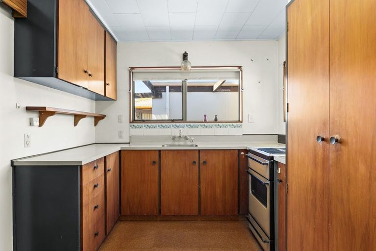 Photo of property in 1/2 Bill Ashcroft Grove, Havelock North, 4130