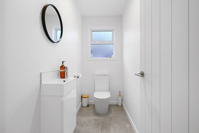 Photo of property in 2/10 Gallants Place, Flagstaff, Hamilton, 3210