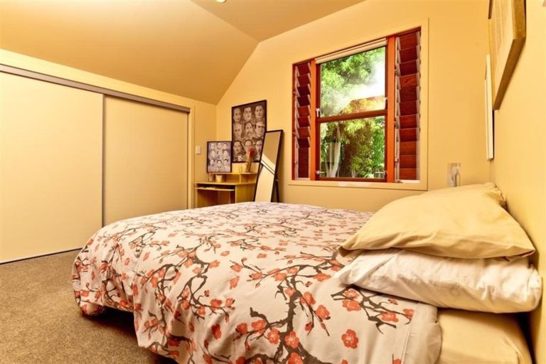 Photo of property in 166a Rimmer Road, Helensville, 0875