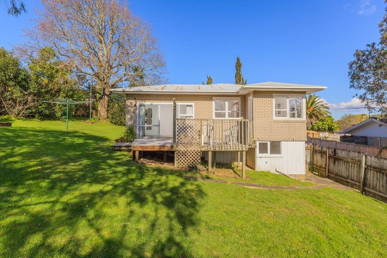 Photo of property in 55 Ramillies Place, Glenfield, Auckland, 0629