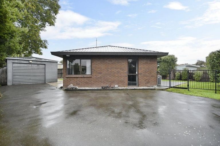 Photo of property in 2/22 Marshall Street, Woolston, Christchurch, 8023