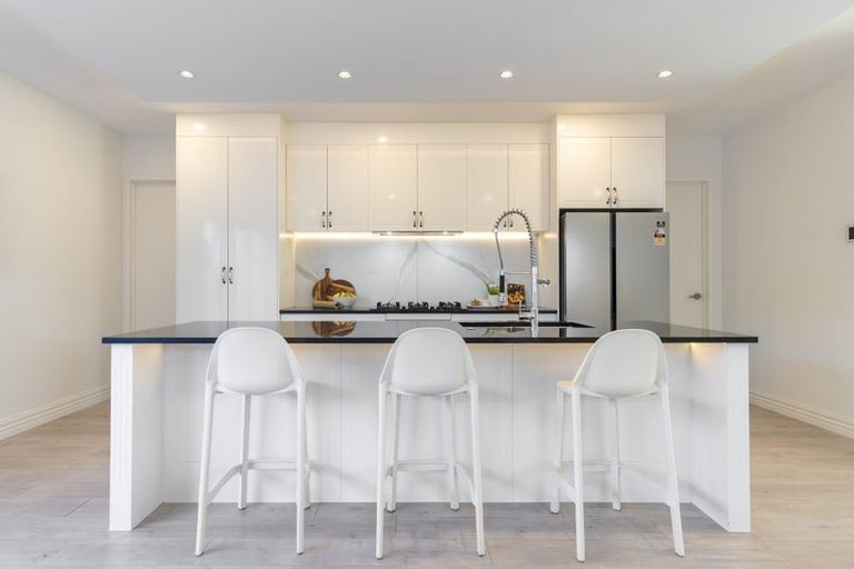Photo of property in 15 Bight Road, Long Bay, Auckland, 0630