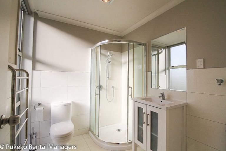 Photo of property in 28 Kuaka Drive, Takanini, 2112