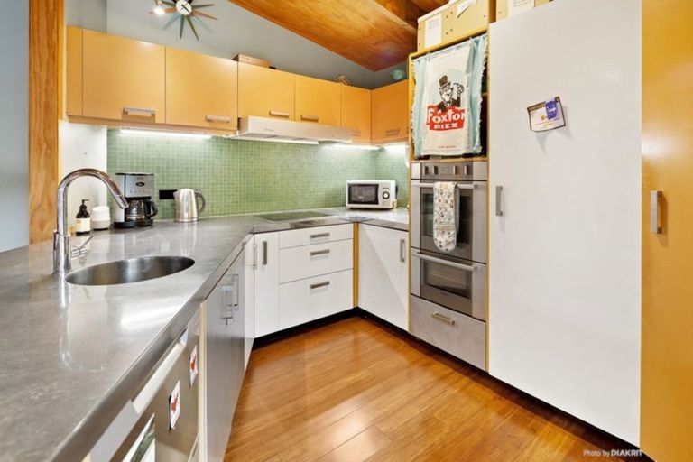 Photo of property in 823 Ohariu Valley Road, Ohariu, Wellington, 6037