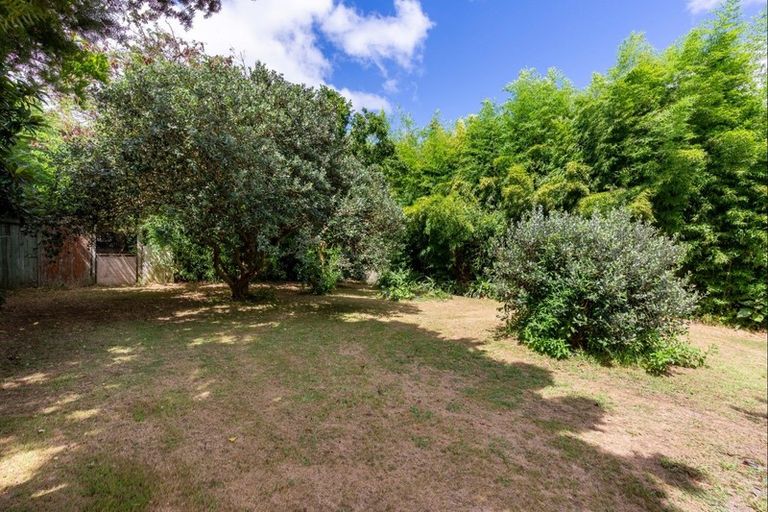 Photo of property in 11 Howden Street, Waiuku, 2123