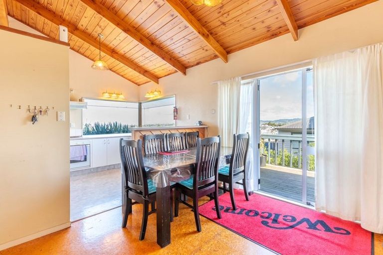 Photo of property in 2a Virginia Street, Henderson, Auckland, 0612