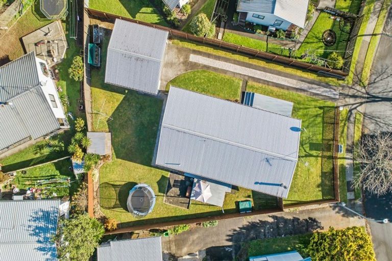 Photo of property in 5 Sequoia Place, Pukete, Hamilton, 3200