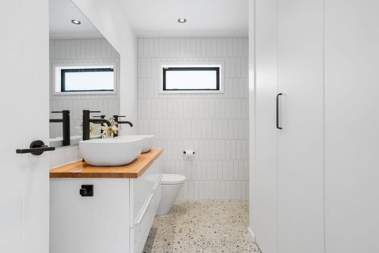 Photo of property in 109 Achilles Avenue, Whangamata, 3620