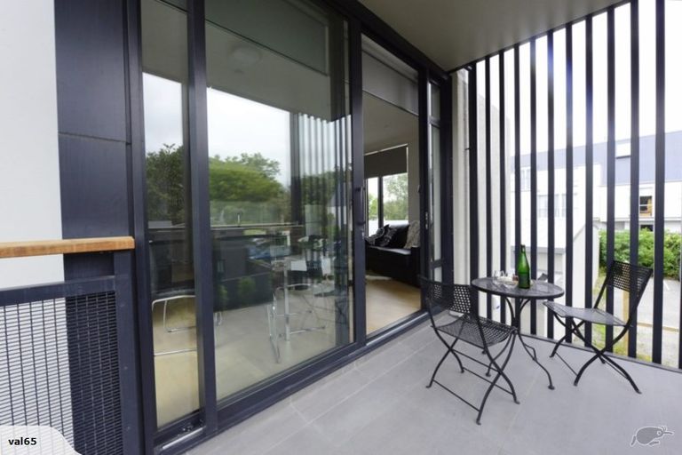 Photo of property in 1/50 Kilmore Street, Christchurch Central, Christchurch, 8013