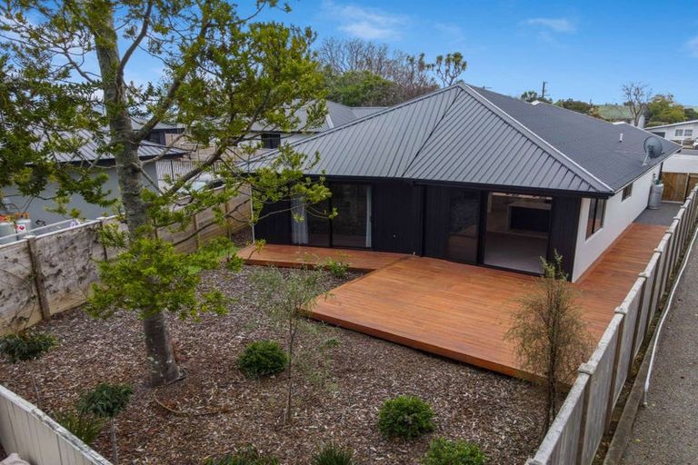 Photo of property in 108d Weraroa Road, Levin, 5510