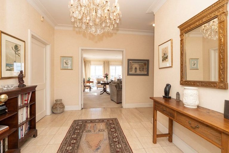 Photo of property in 145 Clarence Street, Hamilton Lake, Hamilton, 3204