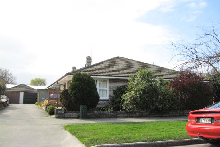 Photo of property in 3/38 Remuera Avenue, Cashmere, Christchurch, 8022