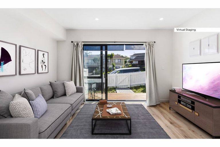 Photo of property in 3b Sheralee Place, Bucklands Beach, Auckland, 2014