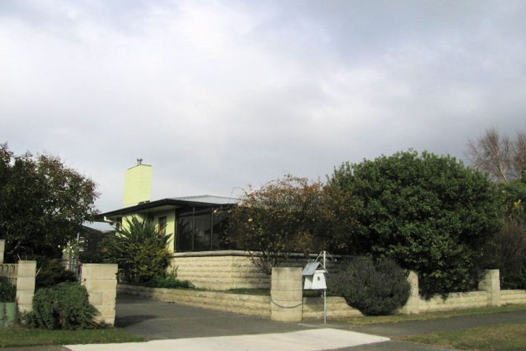 Photo of property in 5 Glamorgan Avenue, Tamatea, Napier, 4112