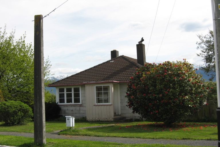 Photo of property in 40 Bayview Street, Kaikoura, 7300
