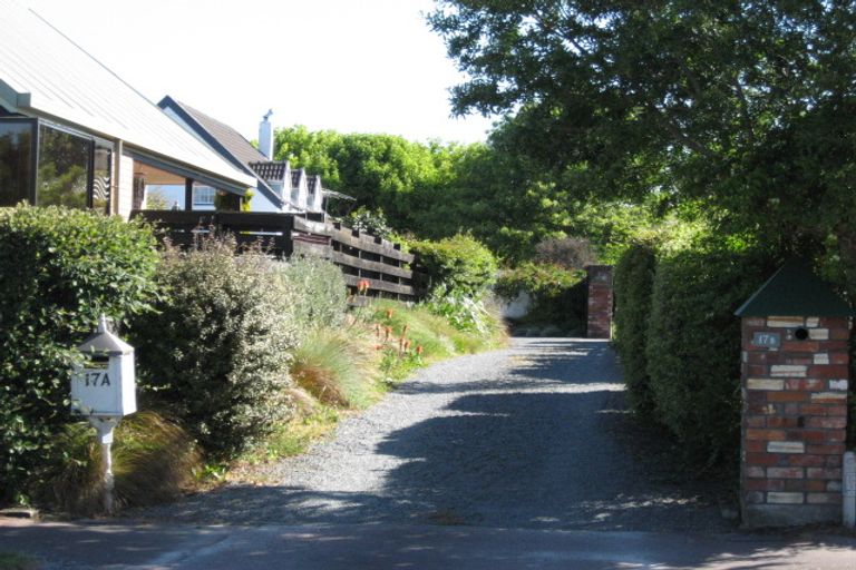 Photo of property in 17b Crosdale Place, Burnside, Christchurch, 8042