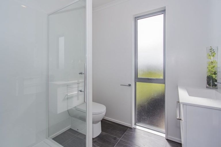 Photo of property in 18 Sholto Duncan Crescent, Halswell, Christchurch, 8025