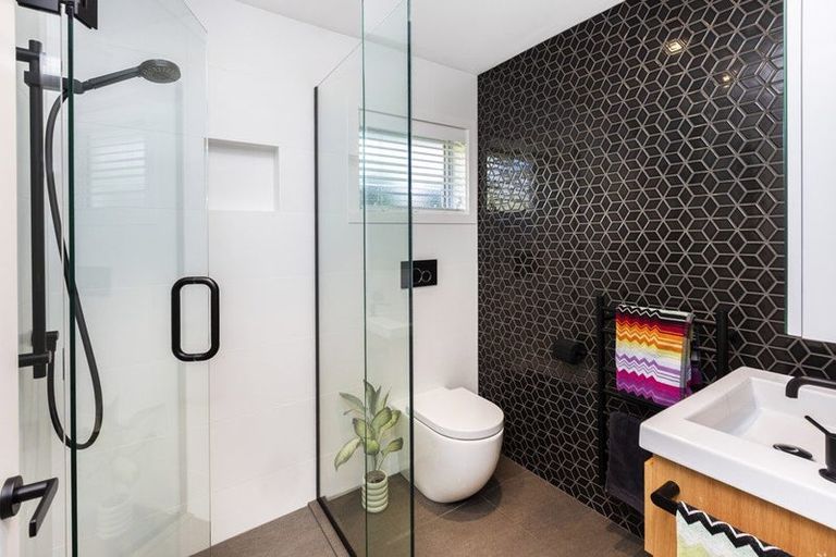 Photo of property in 38a Mcdougall Avenue, St Albans, Christchurch, 8014