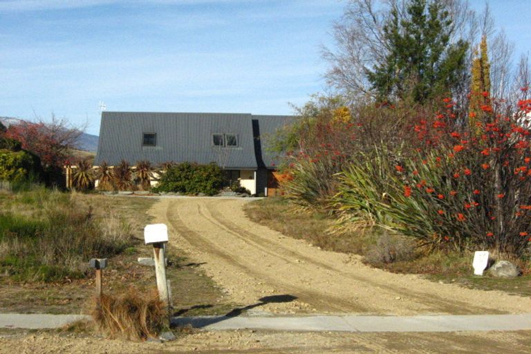 Photo of property in 69 Oregon Drive, Kelvin Heights, Queenstown, 9300