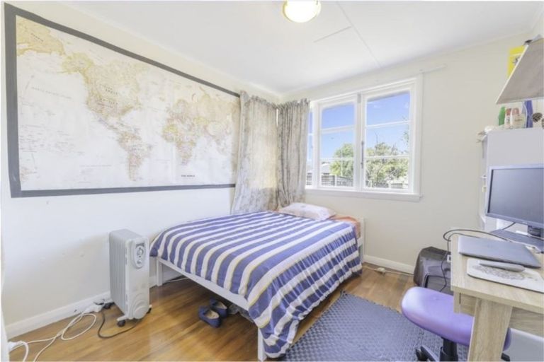 Photo of property in 13 Hillary Crescent, Upper Riccarton, Christchurch, 8041