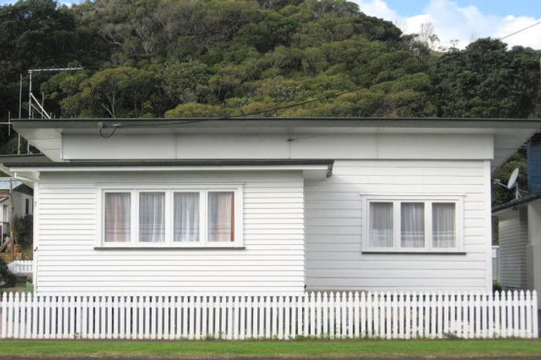 Photo of property in 706 Mackay Street, Thames, 3500