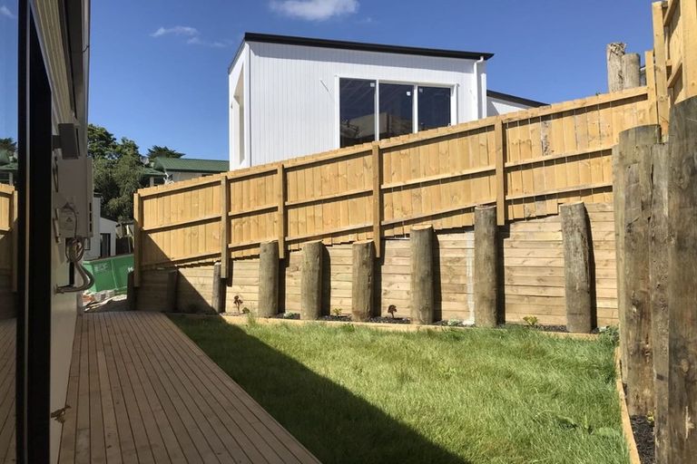 Photo of property in 3 Gamble Way, Massey, Auckland, 0614