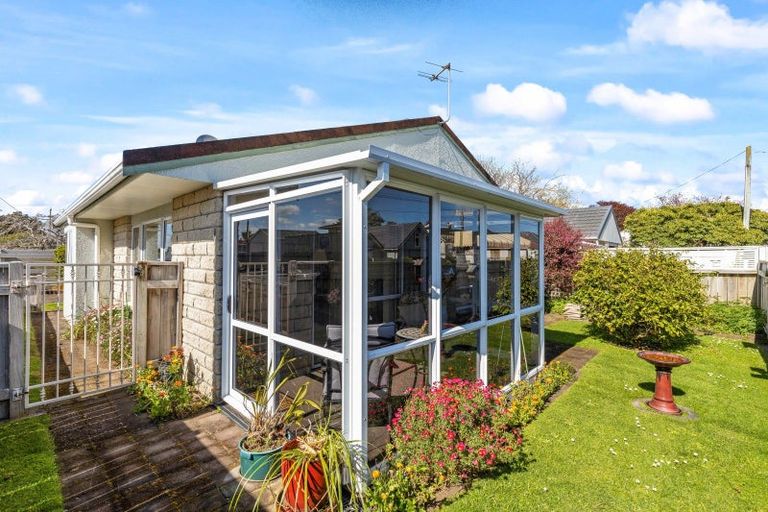 Photo of property in 20 Stoke Street, Westown, New Plymouth, 4310