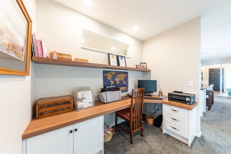 Photo of property in 114 Paparoa Street, Papanui, Christchurch, 8053