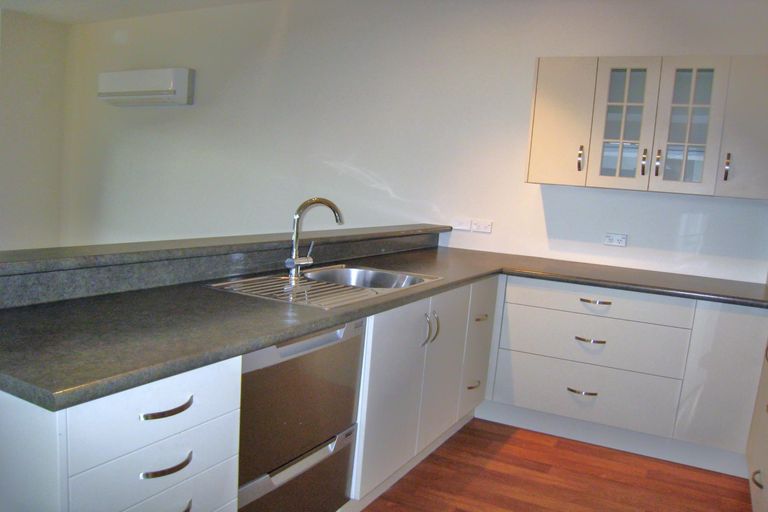 Photo of property in 97b Avenue Road, West End, Timaru, 7910