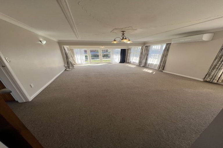 Photo of property in 18 Burnett Street, Ashburton, 7700