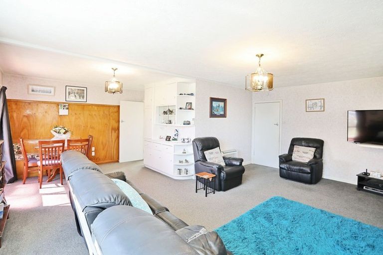 Photo of property in 74 Helmsdale Street, Waverley, Invercargill, 9810