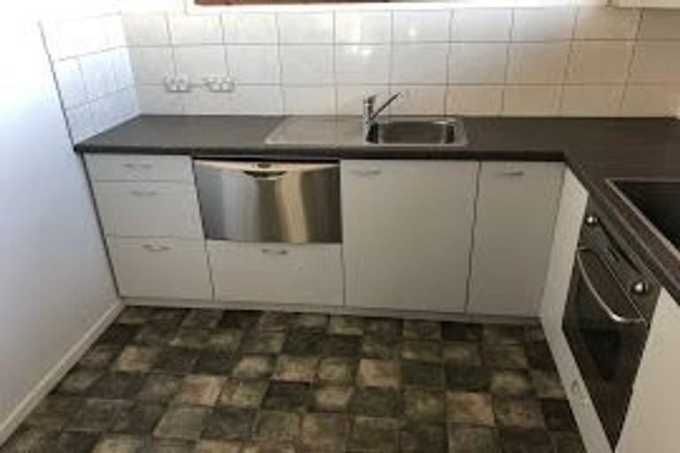 Photo of property in 1/200 Sawyers Arms Road, Bishopdale, Christchurch, 8053