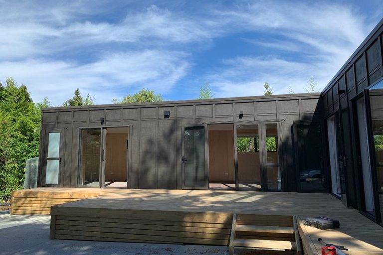 Photo of property in 2a Rimu Road, Stanmore Bay, Whangaparaoa, 0932