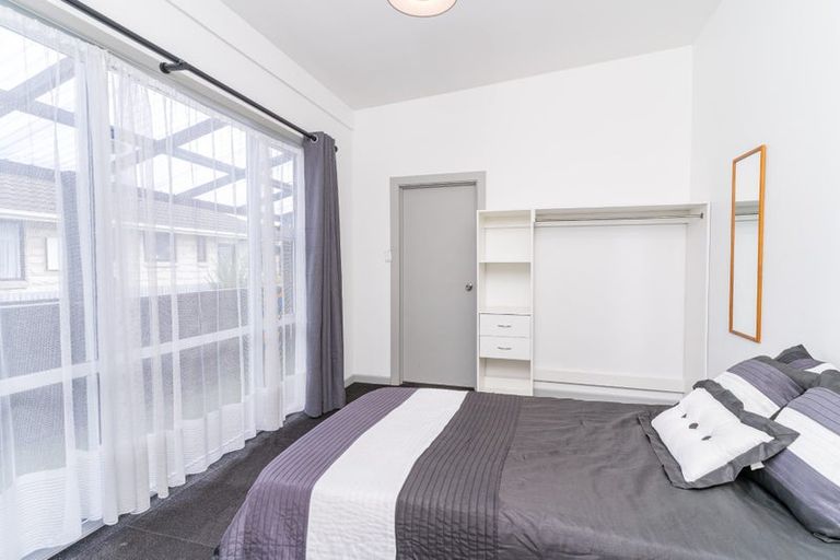 Photo of property in 56 Cutten Street, South Dunedin, Dunedin, 9012