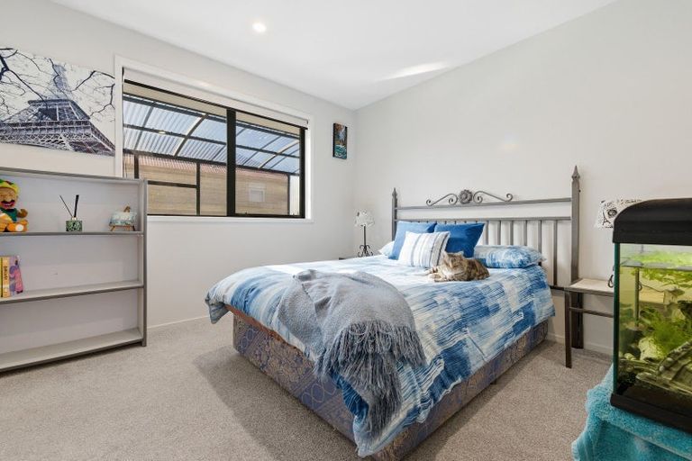 Photo of property in 132 Puhirake Crescent, Pyes Pa, Tauranga, 3112