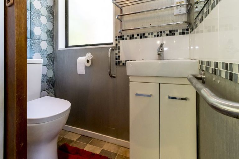 Photo of property in 60 Warwick Street, Feilding, 4702