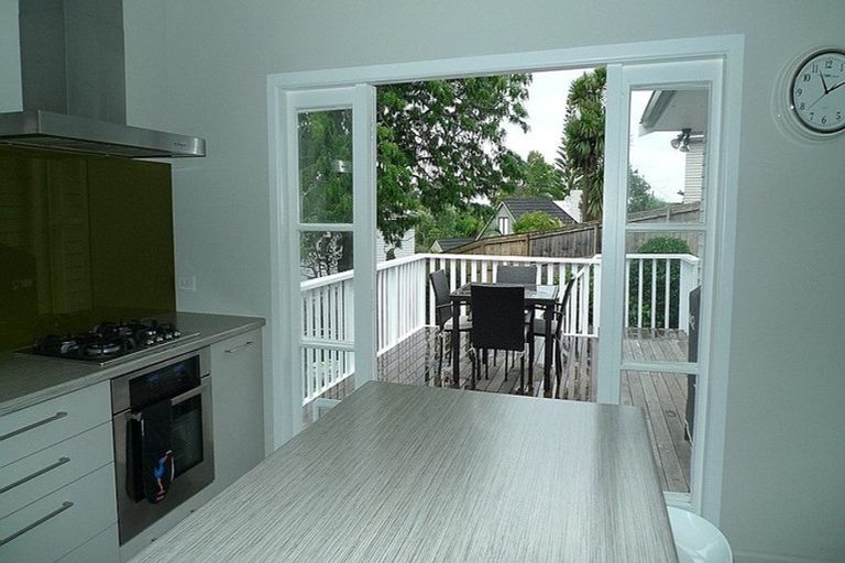 Photo of property in 27 Hartland Avenue, Glendowie, Auckland, 1071
