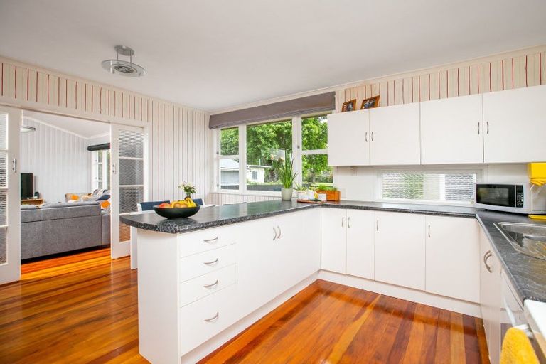 Photo of property in 14 Fergusson Street, Solway, Masterton, 5810