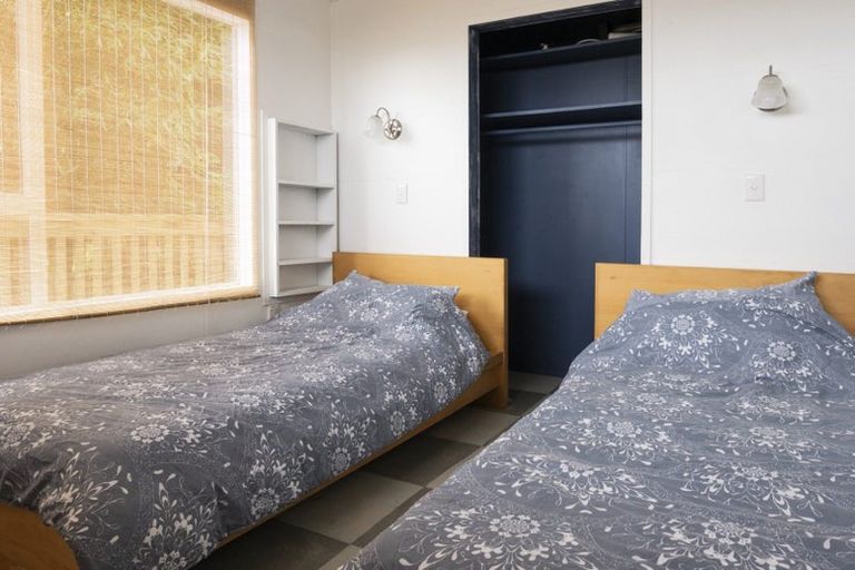 Photo of property in 43 Doves Bay Road, Kerikeri, 0294