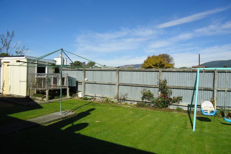 Photo of property in 7 Elizabeth Street, Waimate, 7924
